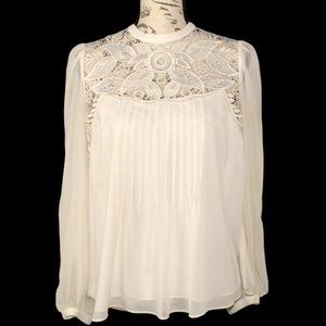 Express Cream Lace Blouse
